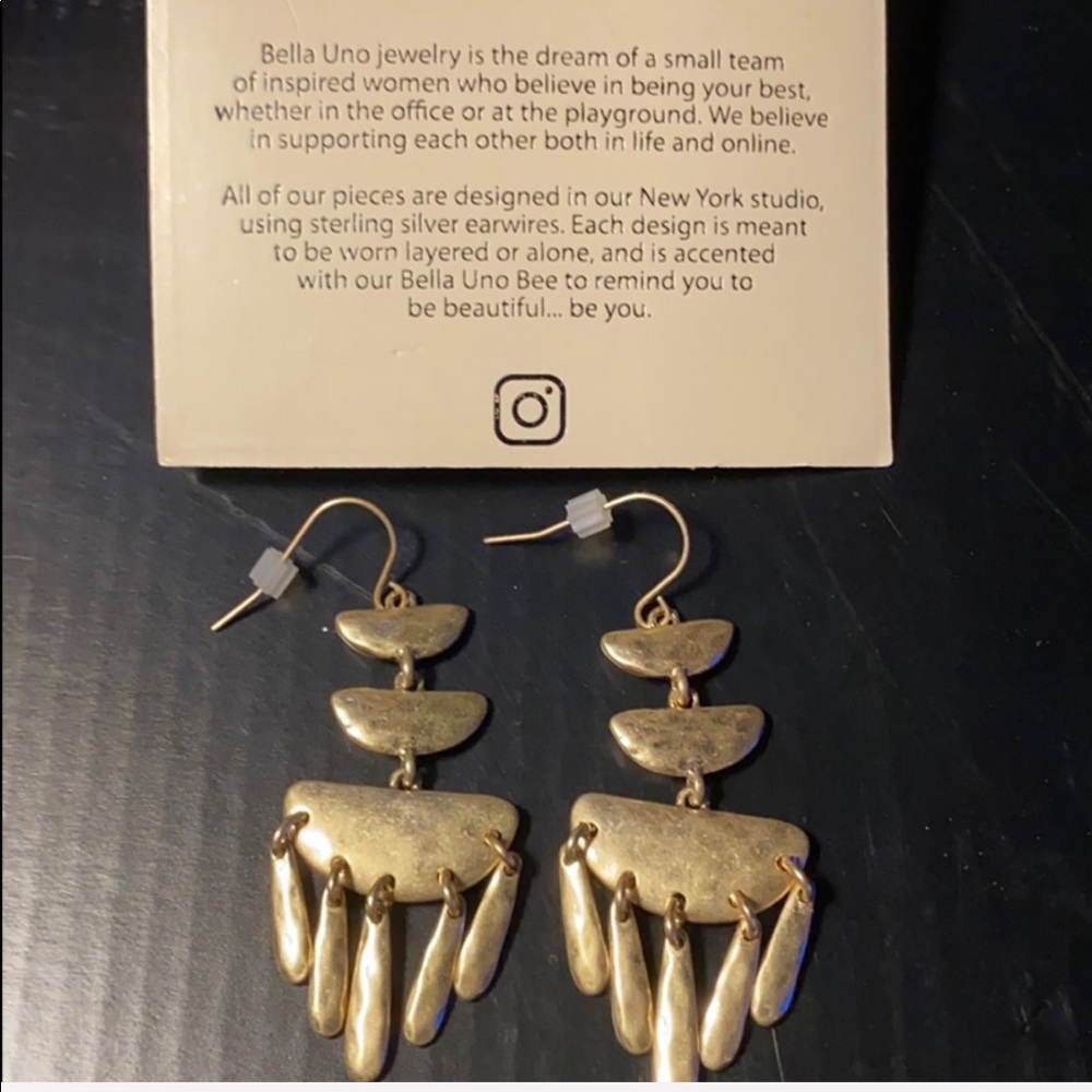 Bella Uno Three Tier Earrings